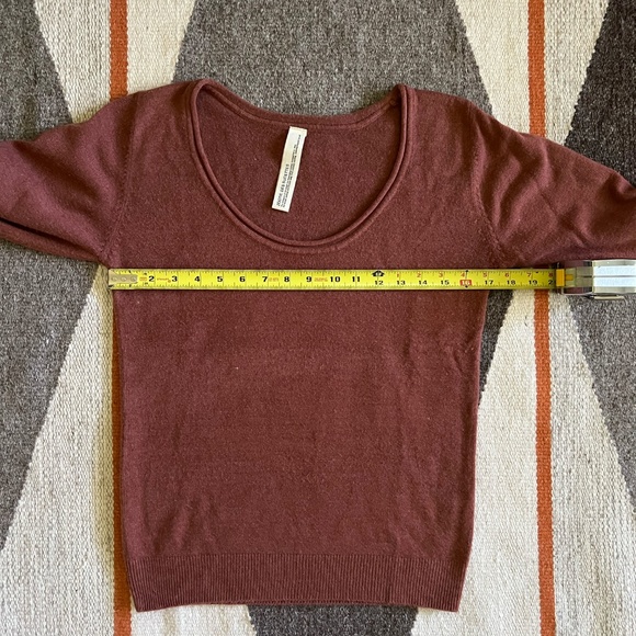 Zootie Des Sucettes Sweater w/Rolled Neck in Rust Size Medium - Picture 5 of 6